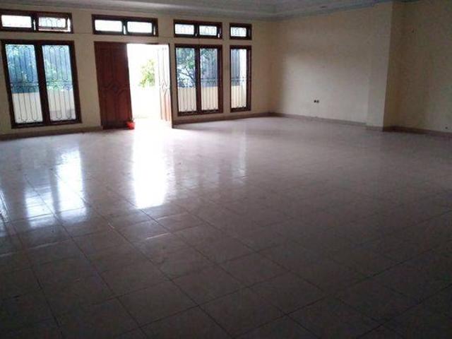 Rumah disewa di Kramat Jati, Jakarta Timur