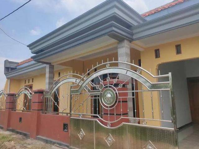 Rumah disewa di Krian, Sidoarjo