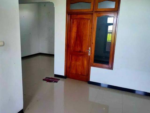 Rumah disewa di Krian, Sidoarjo