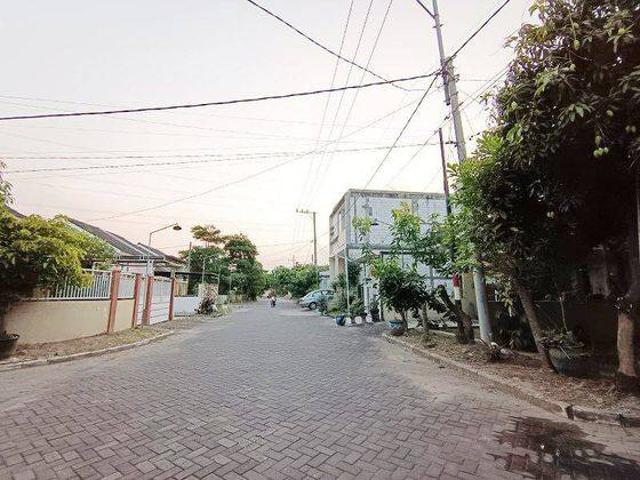 Rumah disewa di Krian, Sidoarjo