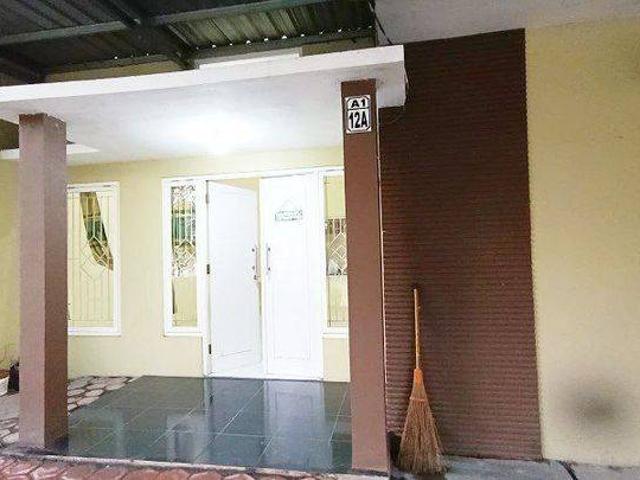 Rumah disewa di Krian, Sidoarjo