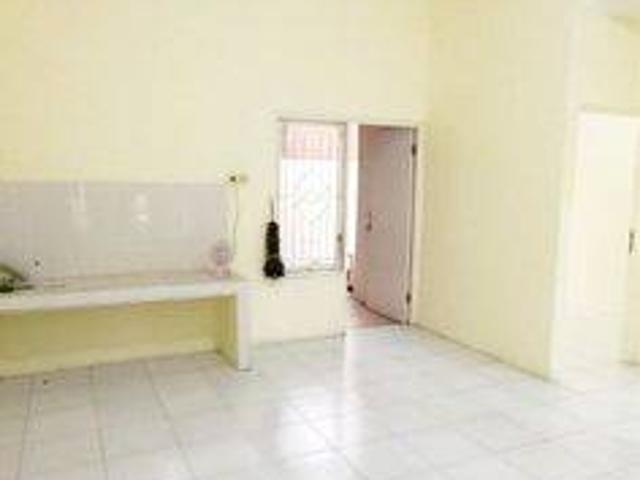 Rumah disewa di Krian, Sidoarjo