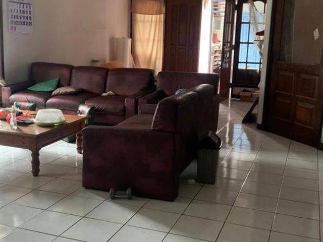 Rumah disewa di Krian, Sidoarjo