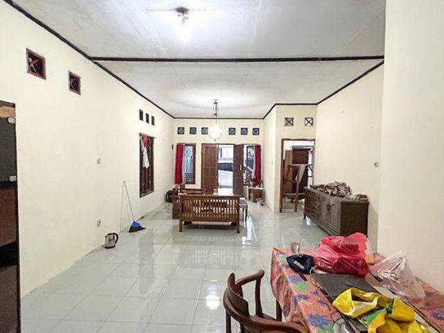 Rumah disewa di Lubang Buaya, Jakarta Timur