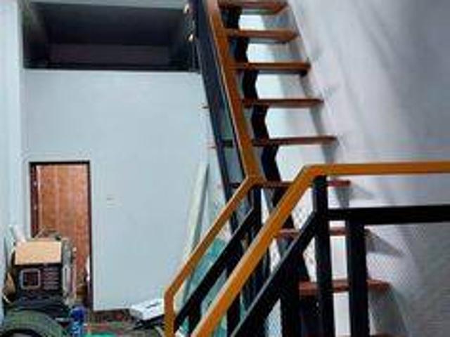 Rumah disewa di Makasar, Jakarta Timur