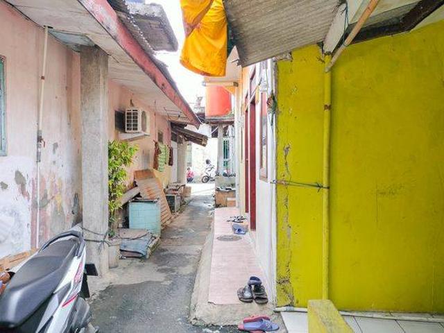 Rumah disewa di Makasar, Jakarta Timur