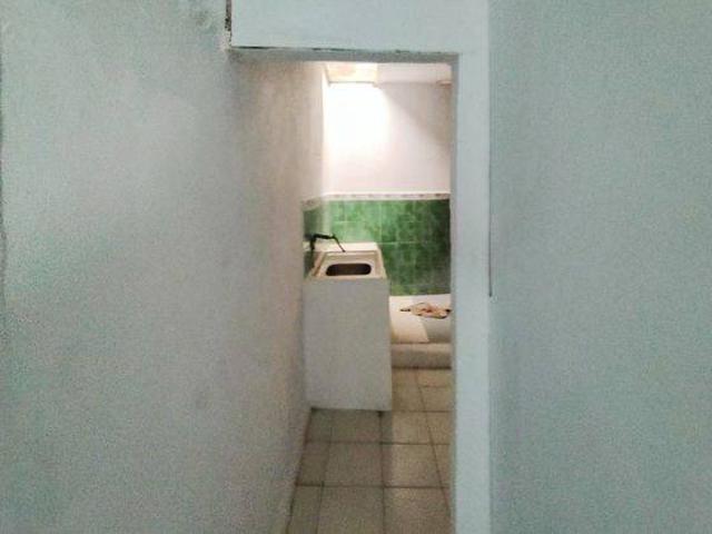 Rumah disewa di Makasar, Jakarta Timur