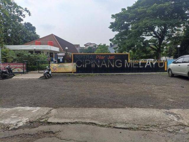 Rumah disewa di Makasar, Jakarta Timur