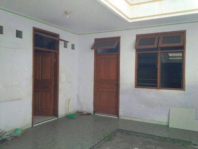 Rumah disewa di Mayangan, Probolinggo