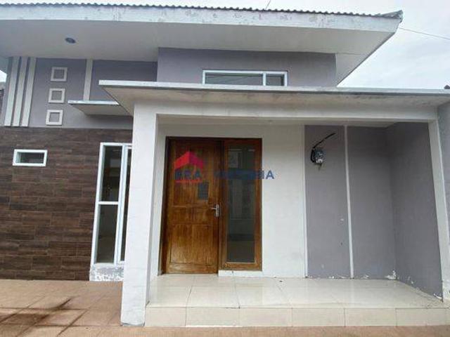 Rumah disewa di Pesantren, Kediri