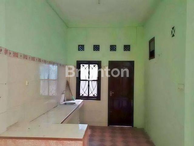 Rumah disewa di Pesantren, Kediri
