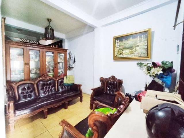 Rumah disewa di Pinang Ranti, Jakarta Timur