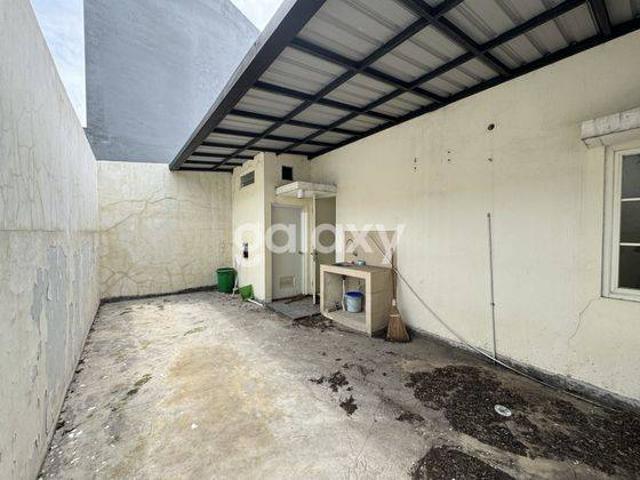 Rumah disewa di Taman, Sidoarjo