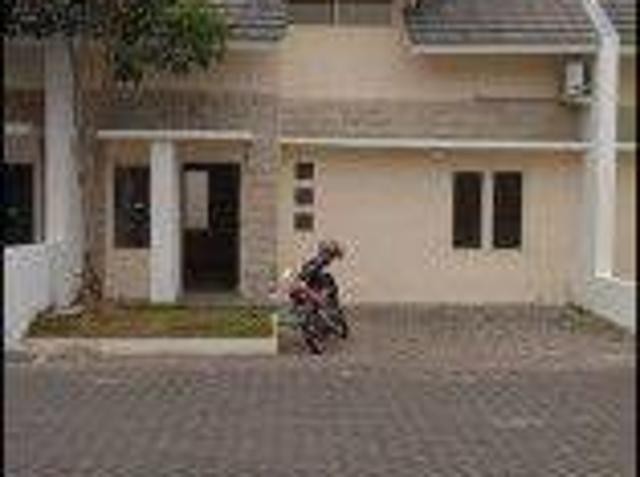 Rumah disewa di Waru, Sidoarjo