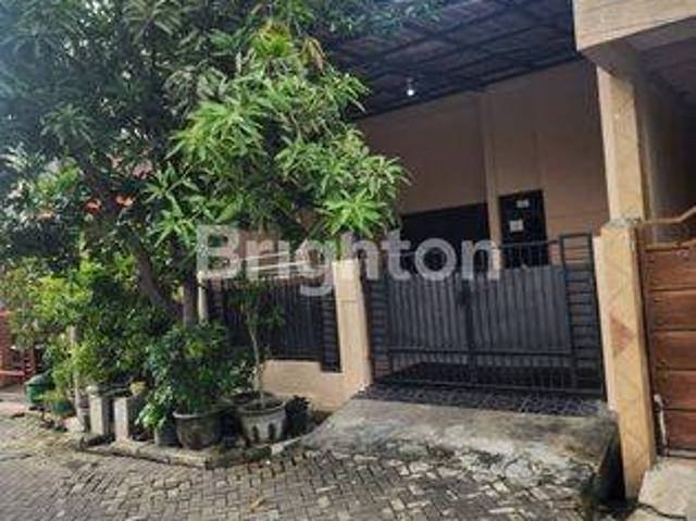 Rumah disewa di Waru, Sidoarjo