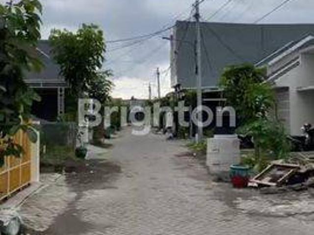 Rumah disewa di Waru, Sidoarjo