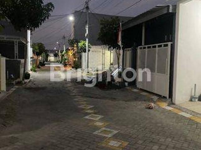 Rumah disewa di Waru, Sidoarjo
