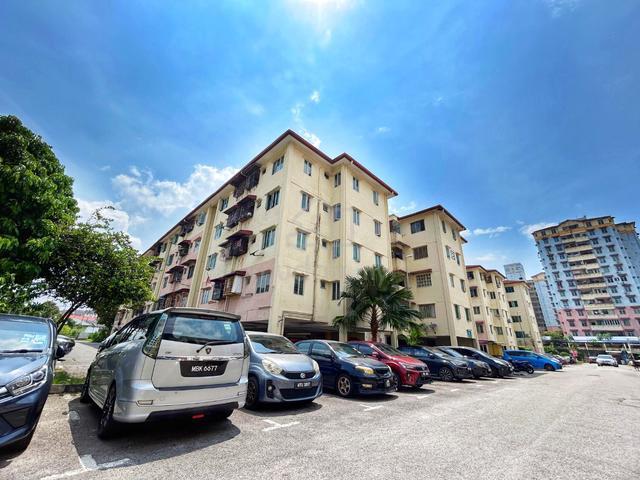 Apartment for sale in Kajang, Langat