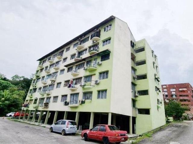 Apartment for sale in Kajang, Langat