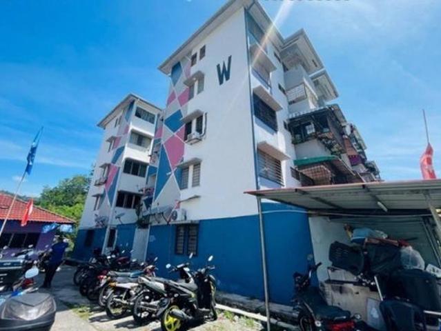 Flat for sale in Selayang, Selangor
