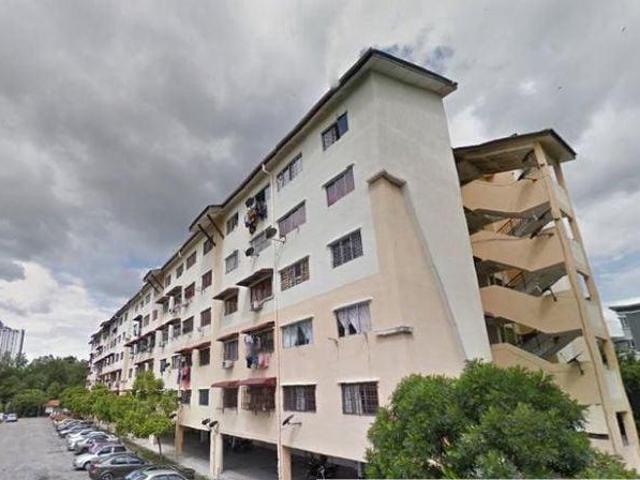 Flat for sale in Kajang, Langat