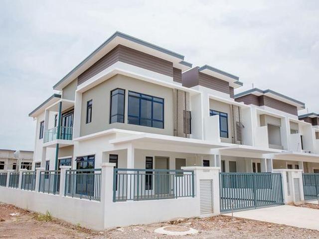 Terraced House for sale in Tanjong Sepat, Selangor