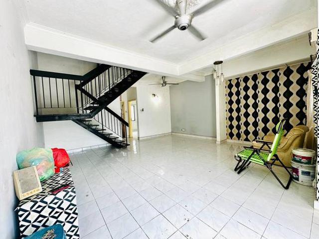 Terraced House for sale in Country Heights Damansara, Kuala Lumpur