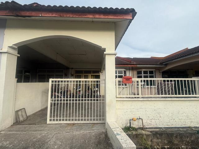 Terraced House for sale in Batu Pahat, Johor