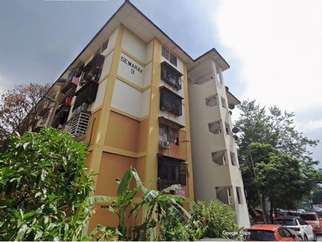 Flat for sale in Petaling, Damansara Damai