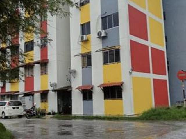 Flat for sale in Bandar Kinrara, Majlis Bandaraya Subang Jaya