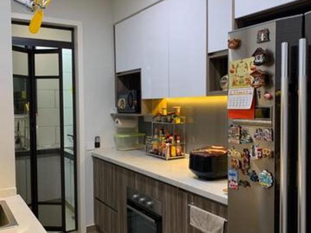 Apartment for sale in Petaling, Damansara Damai