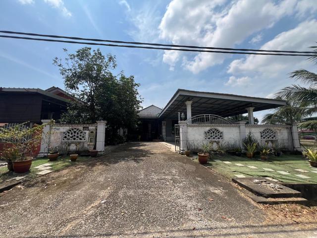 Bungalow for sale in Machan, Kelantan