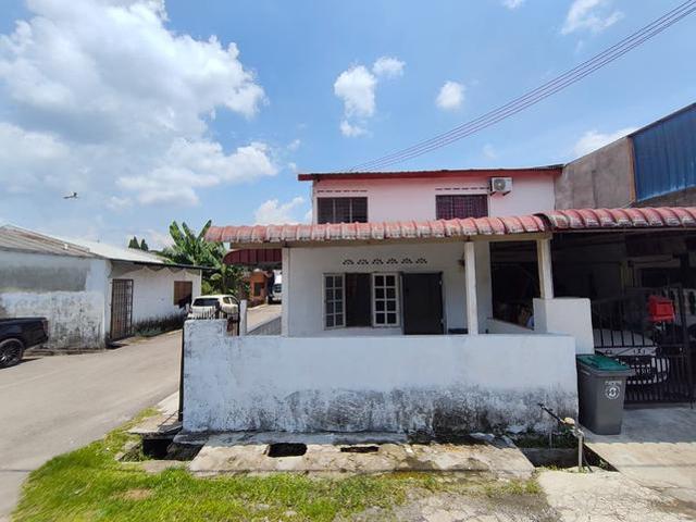 Terraced House for sale in Kluang