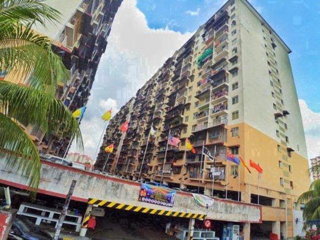 Apartment for sale in Ampang