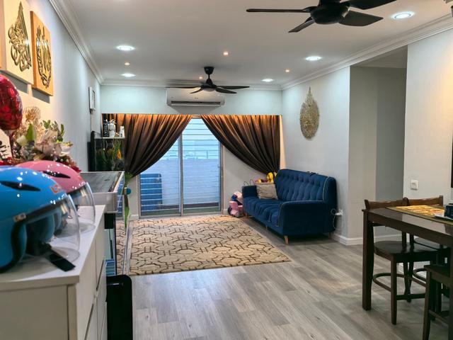 Apartment for sale in Port Klang, Selangor