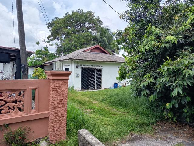 Bungalow for sale in Kulai, Johor