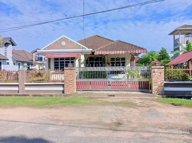Bungalow for rent in Kubang Kerian, Kelantan