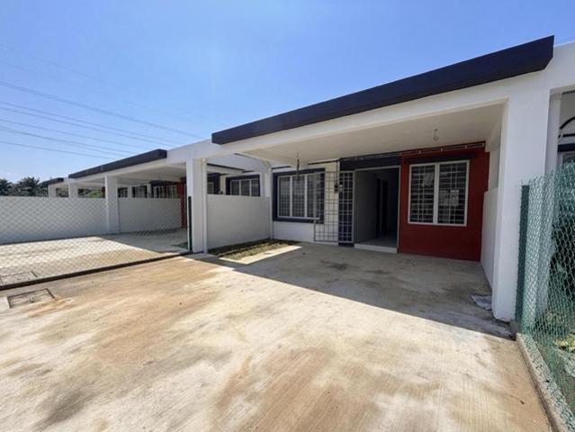 Terraced House for sale in Tanjong Sepat, Selangor