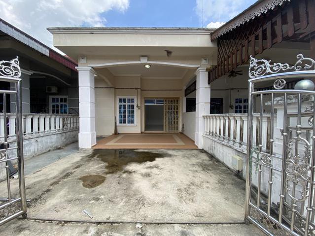 Terraced House for sale in Muar, Johor