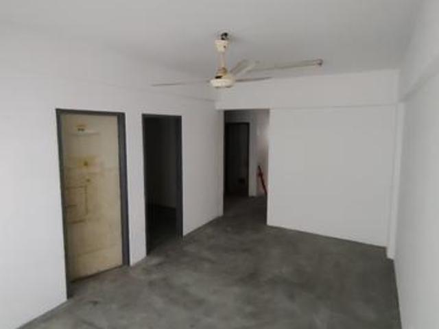 Apartment for sale in Petaling, Subang Jaya