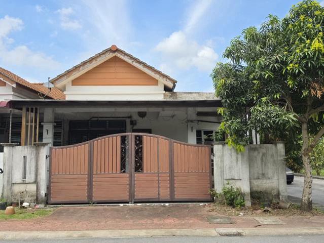 Terraced House for sale in Petaling, Alam Impian