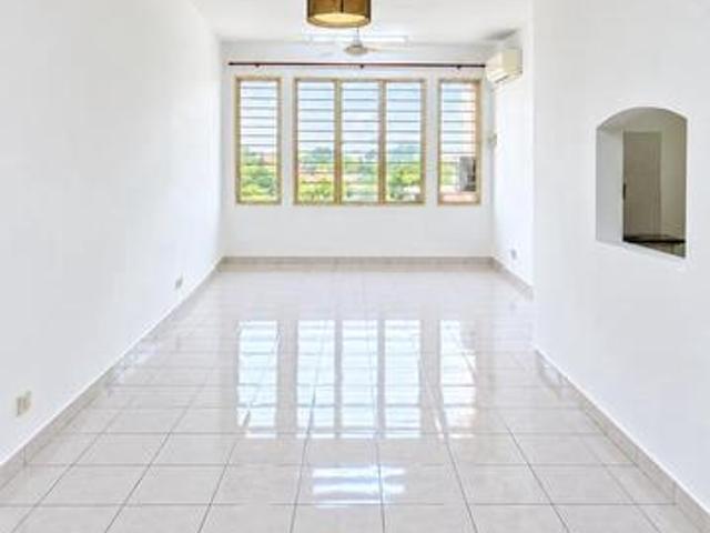 Condominium for sale in Petaling, Damansara Damai