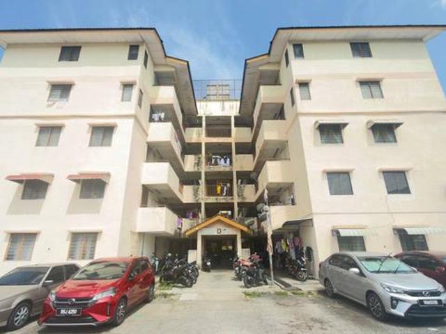 Flat for sale in Wellesley, Penang
