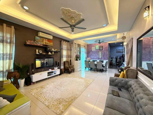 Residential House for sale in Malaka