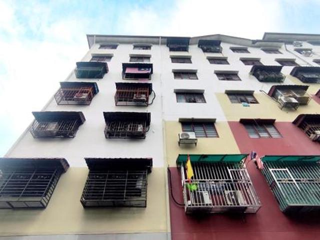 Apartment for sale in Petaling, Subang Jaya