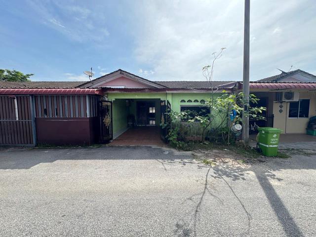 Terraced House for sale in Kuantan