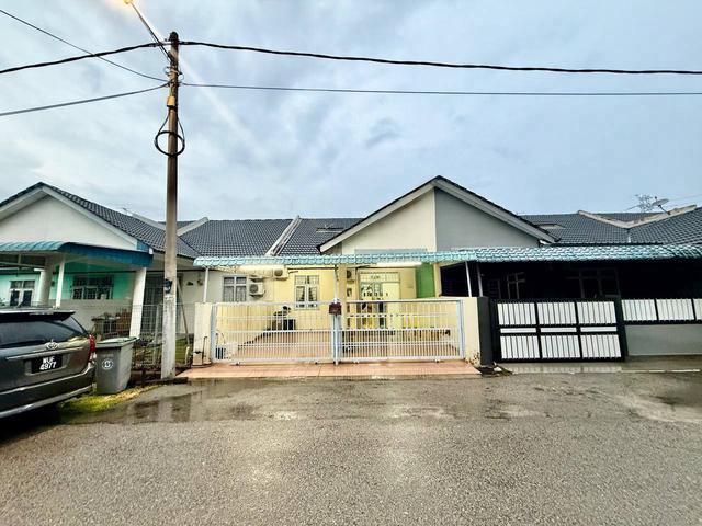 Terraced House for sale in Cheng, Malaka