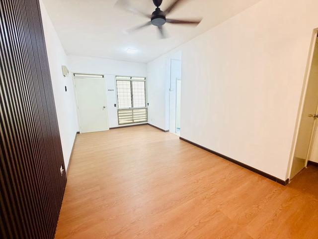 Apartment for sale in Majlis Bandaraya Subang Jaya, Petaling
