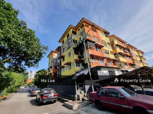 Flat for rent in Kajang, Langat