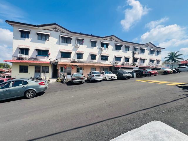 Flat for sale in Duyong, Malaka